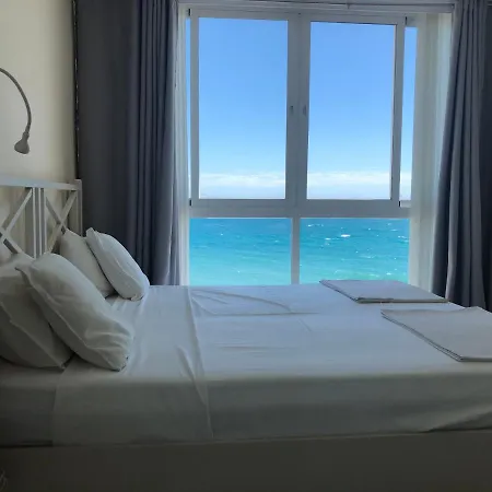 Apartment The Pearl With Private Access Benalmadena