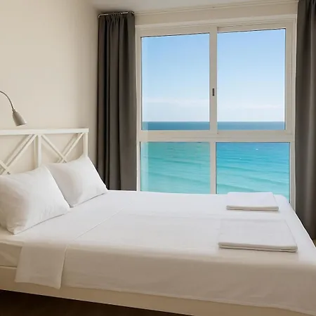 The Pearl With Private Access * Benalmádena